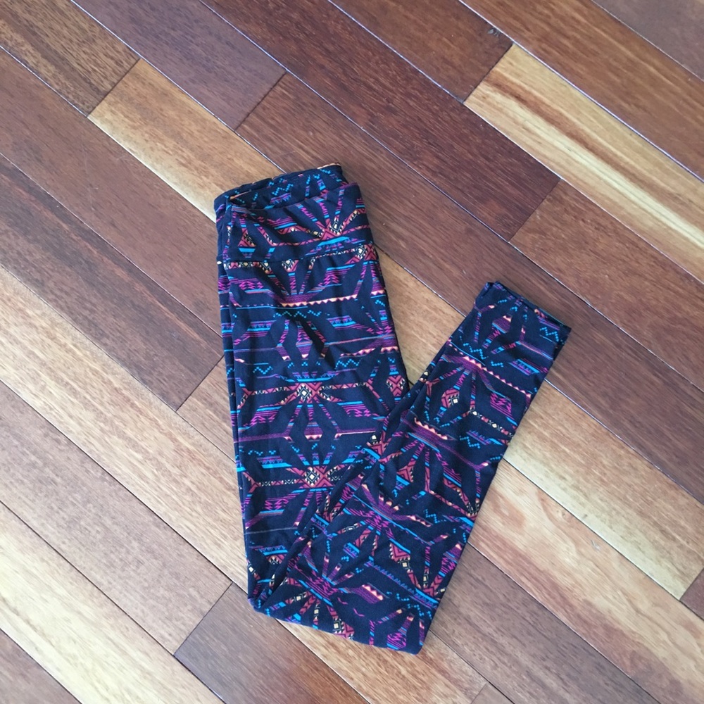 LuLaRoe OS leggings